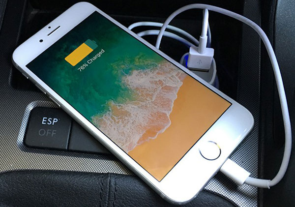 charge iphone with car charger